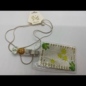 Pineapple lanyard